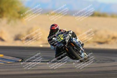 media/Dec-07-2024-CVMA (Sat) [[21c5f1ef85]]/Race 13-Amateur Supersport Middleweight/